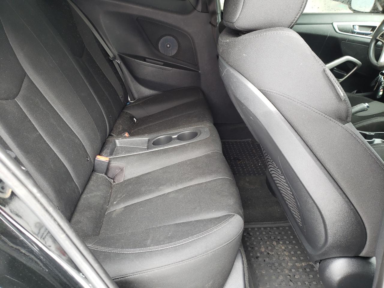 Photo 6 from auction – 2012 HYUNDAI VELOSTER with VIN KMHTC6AD4CU020866