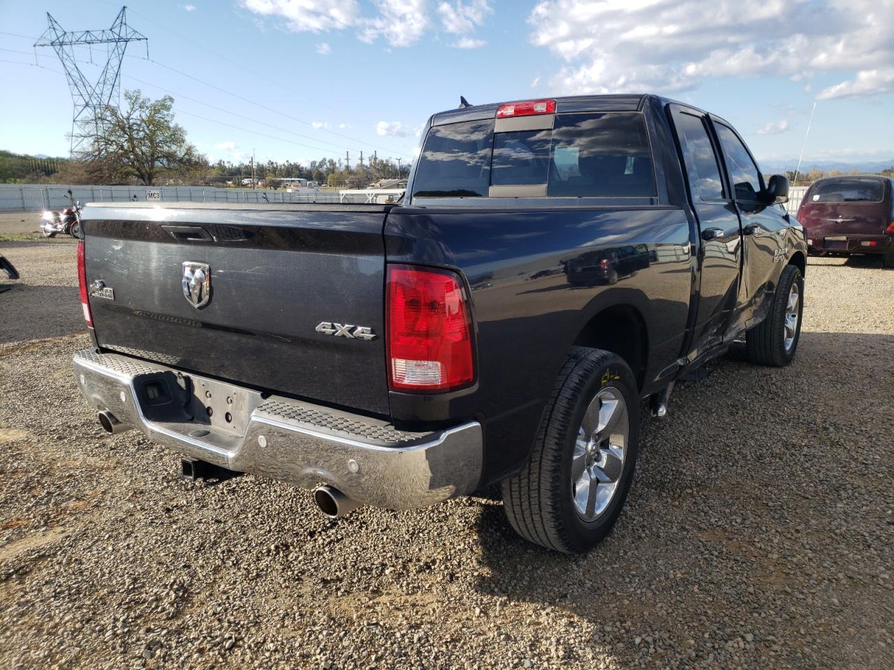 Photo 4 from auction – 2015 RAM 1500 SLT with VIN 1C6RR7GT6FS698947