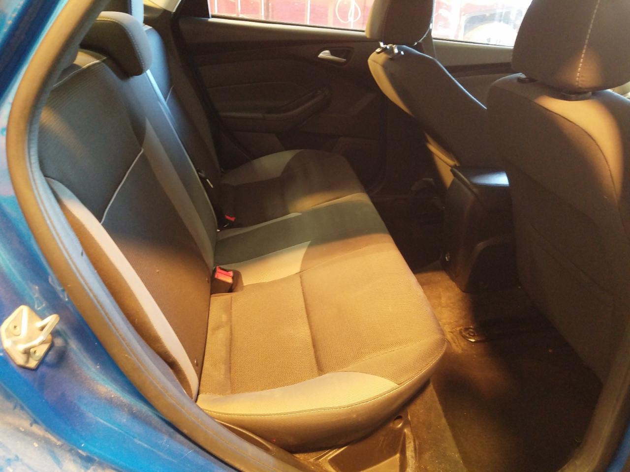 Photo 6 from auction – 2014 FORD FOCUS SE with VIN 1FADP3F21EL137967