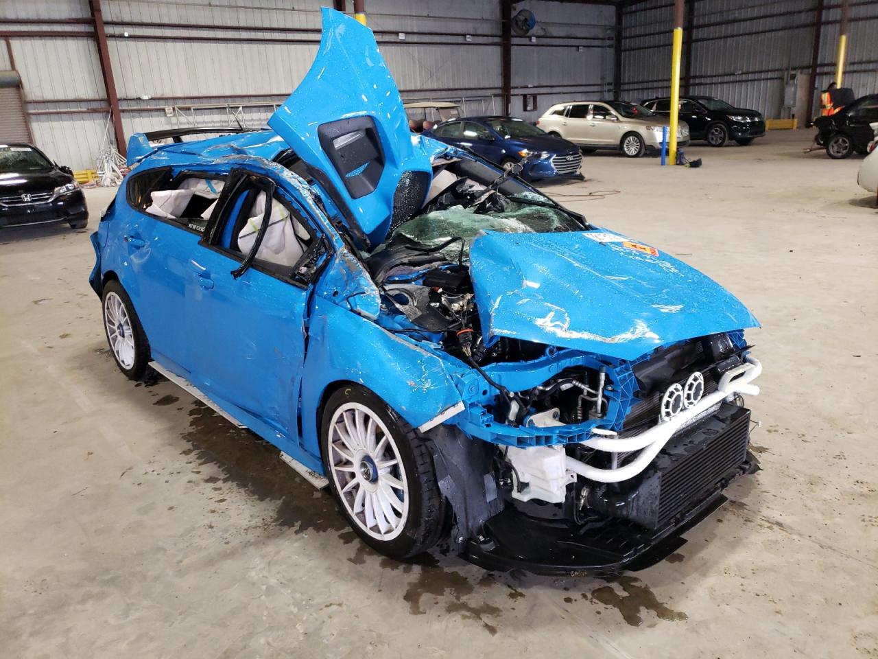 FORD FOCUS RS 2017 with VIN WF0DP3TH2H4123266 - Photo from auction