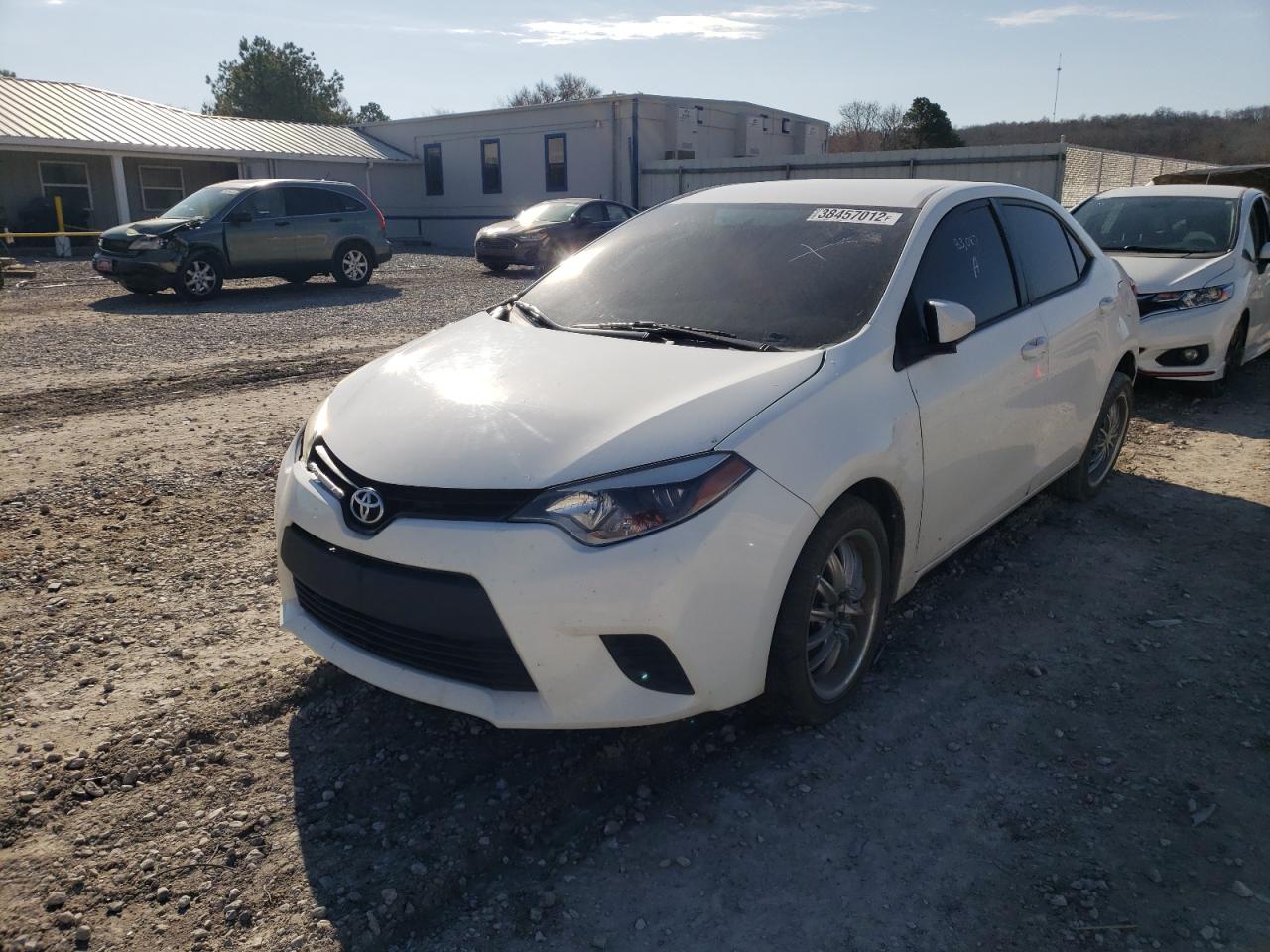 Photo 2 from auction – 2016 TOYOTA COROLLA L with VIN 5YFBURHE2GP475487