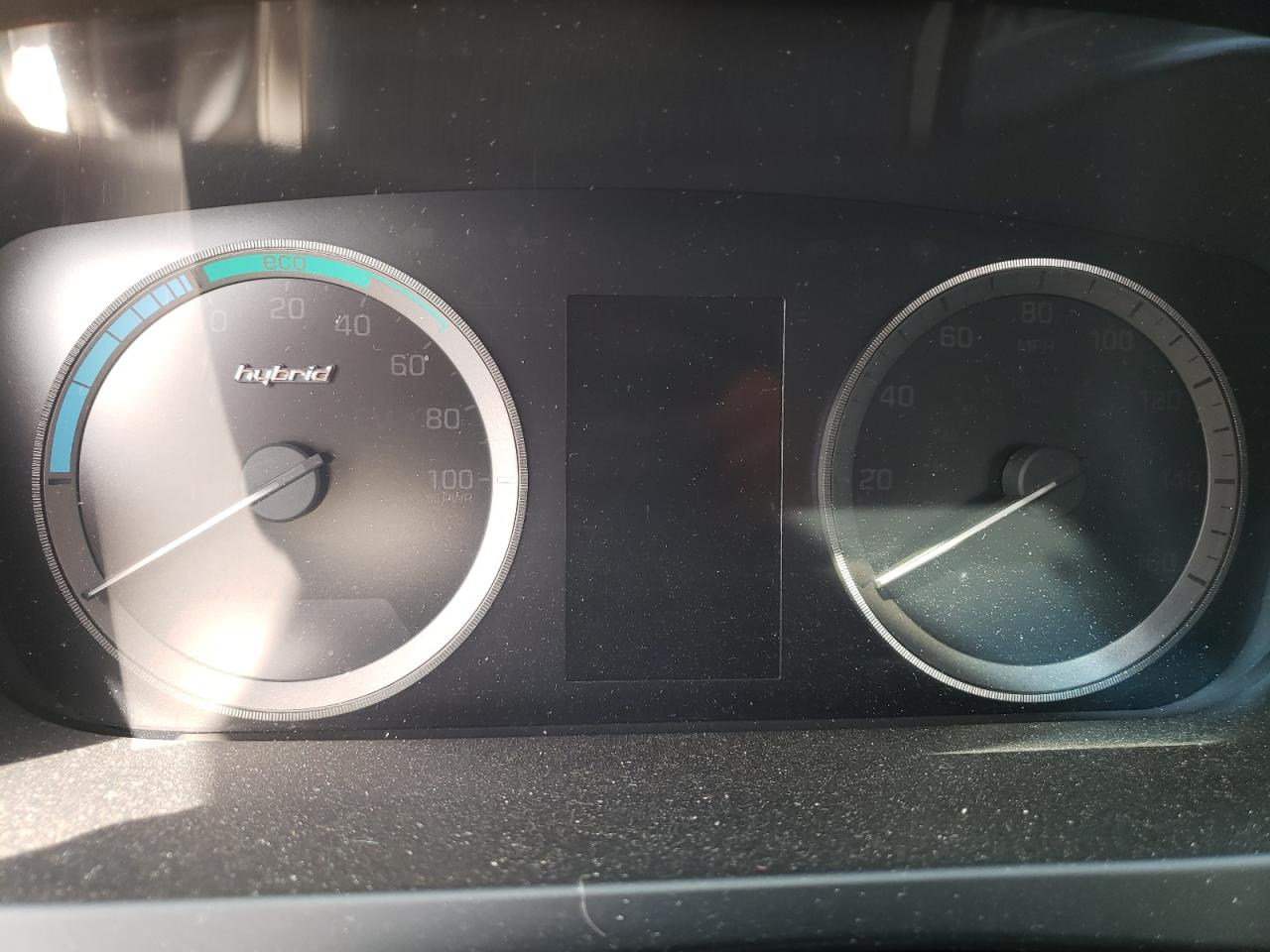 Photo 8 from auction – 2016 HYUNDAI SONATA HYB with VIN KMHE34L16GA014767