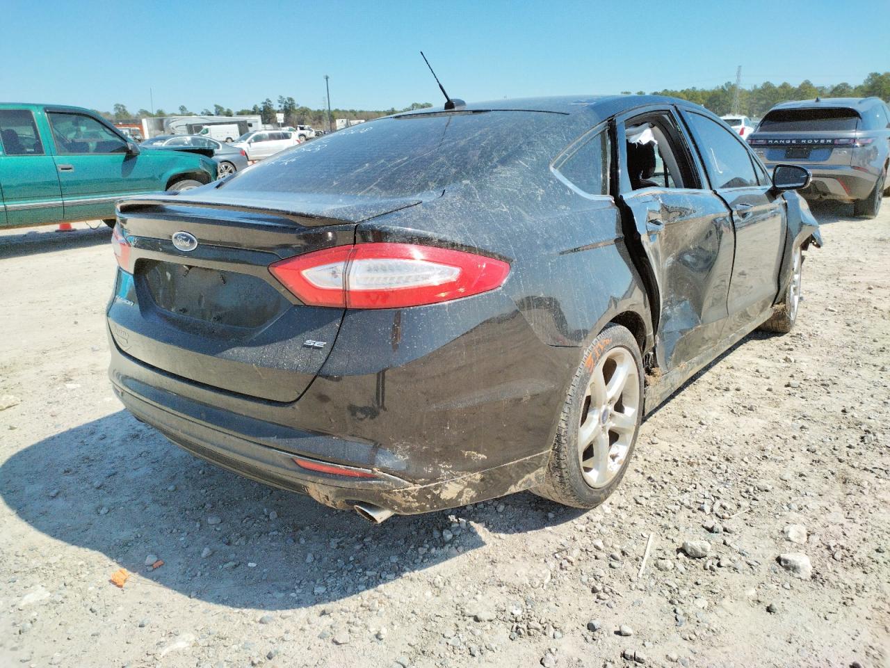 Photo 4 from auction – 2014 FORD FUSION SE with VIN 3FA6P0H77ER365361
