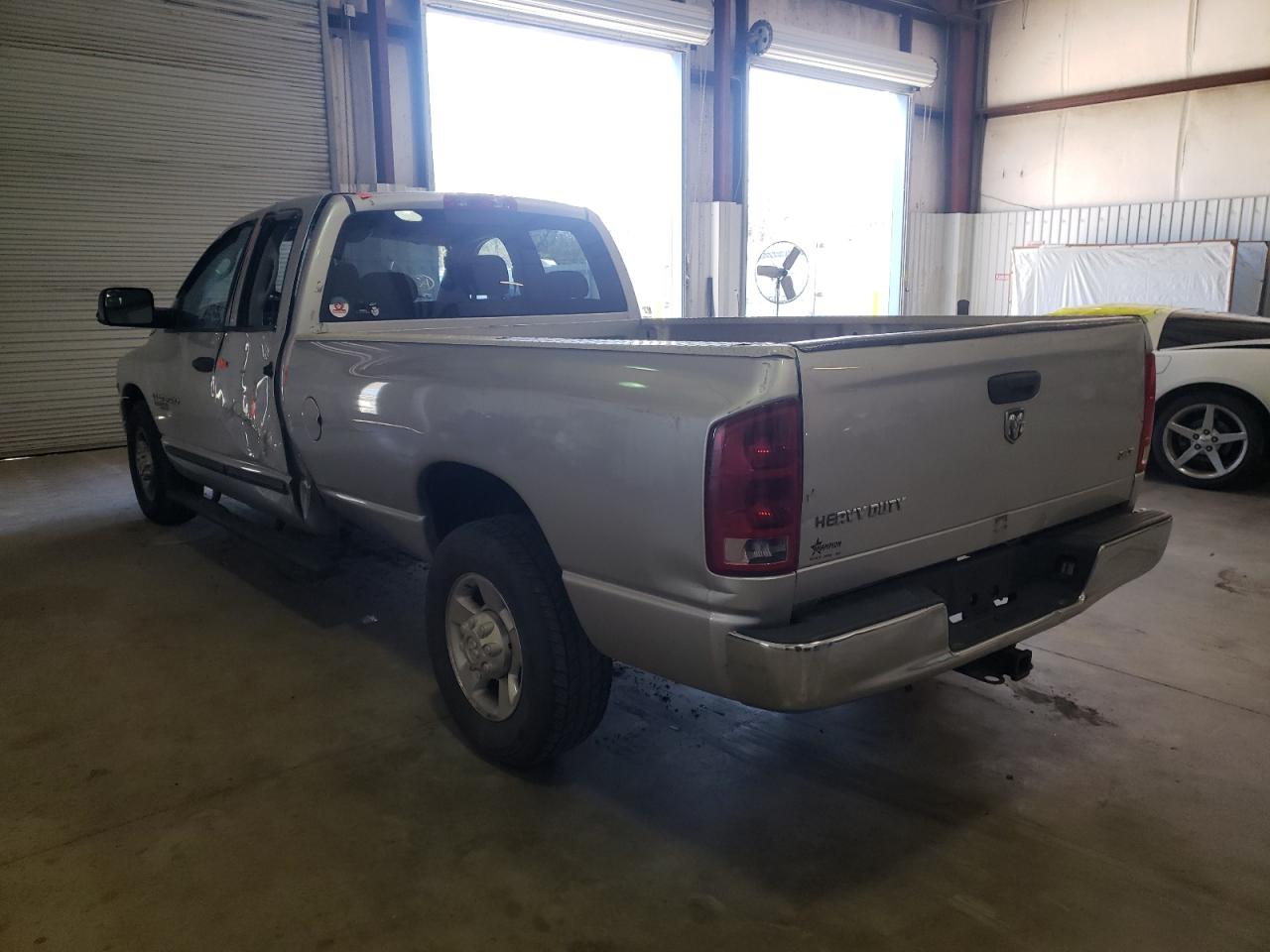 Photo 3 from auction – 2005 DODGE RAM 3500 S with VIN 3D7LR38C55G866983