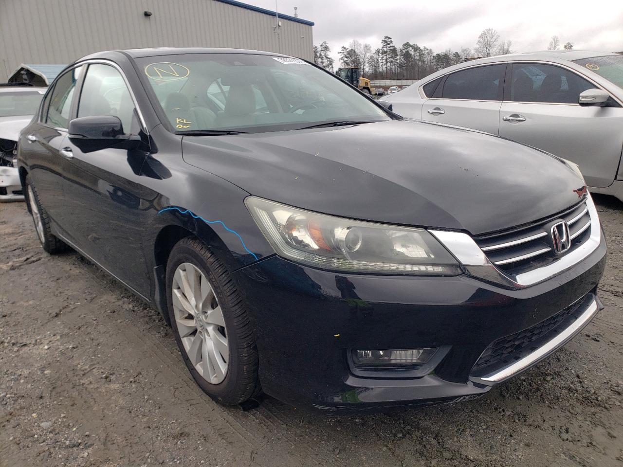 Photo 1 from auction – 2015 HONDA ACCORD EXL with VIN 1HGCR2F8XFA009532