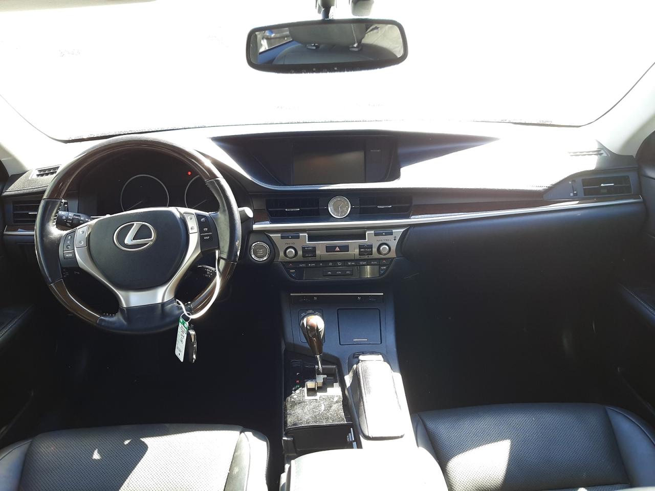 Photo 9 from auction – 2015 LEXUS ES 350 with VIN JTHBK1GG0F2204952