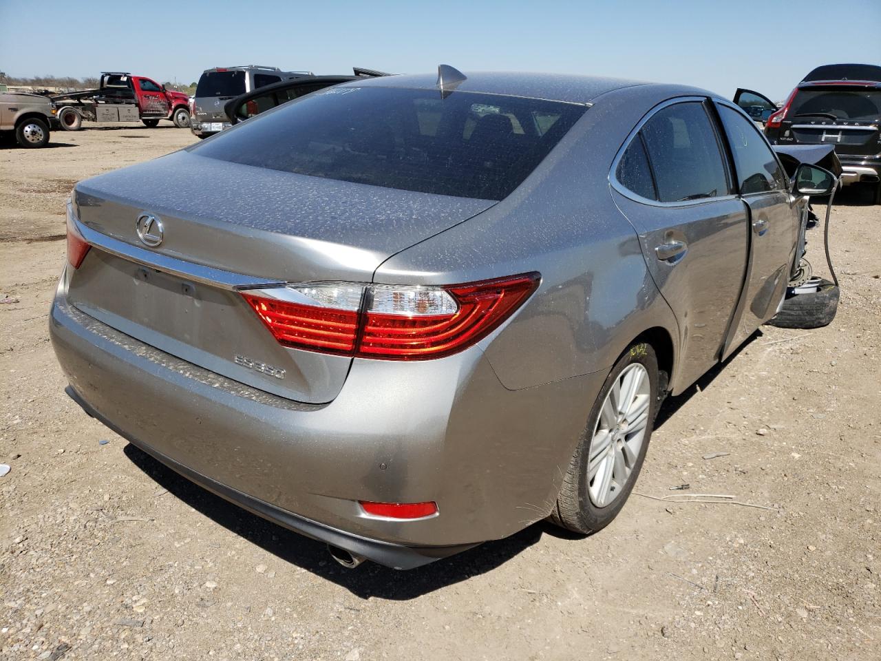 Photo 4 from auction – 2015 LEXUS ES 350 with VIN JTHBK1GG0F2198036