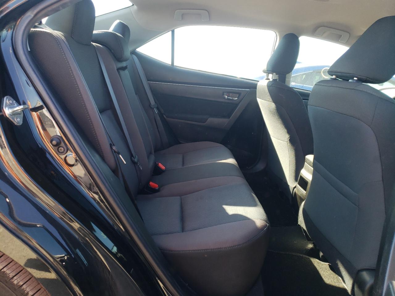 Photo 6 from auction – 2019 TOYOTA COROLLA L with VIN 5YFBURHE3KP910025