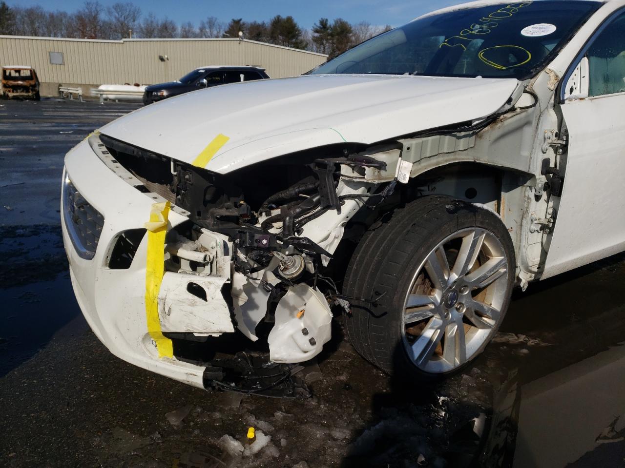 Photo 9 from auction – 2011 VOLVO S60 T6 with VIN YV1902FH3B2017182