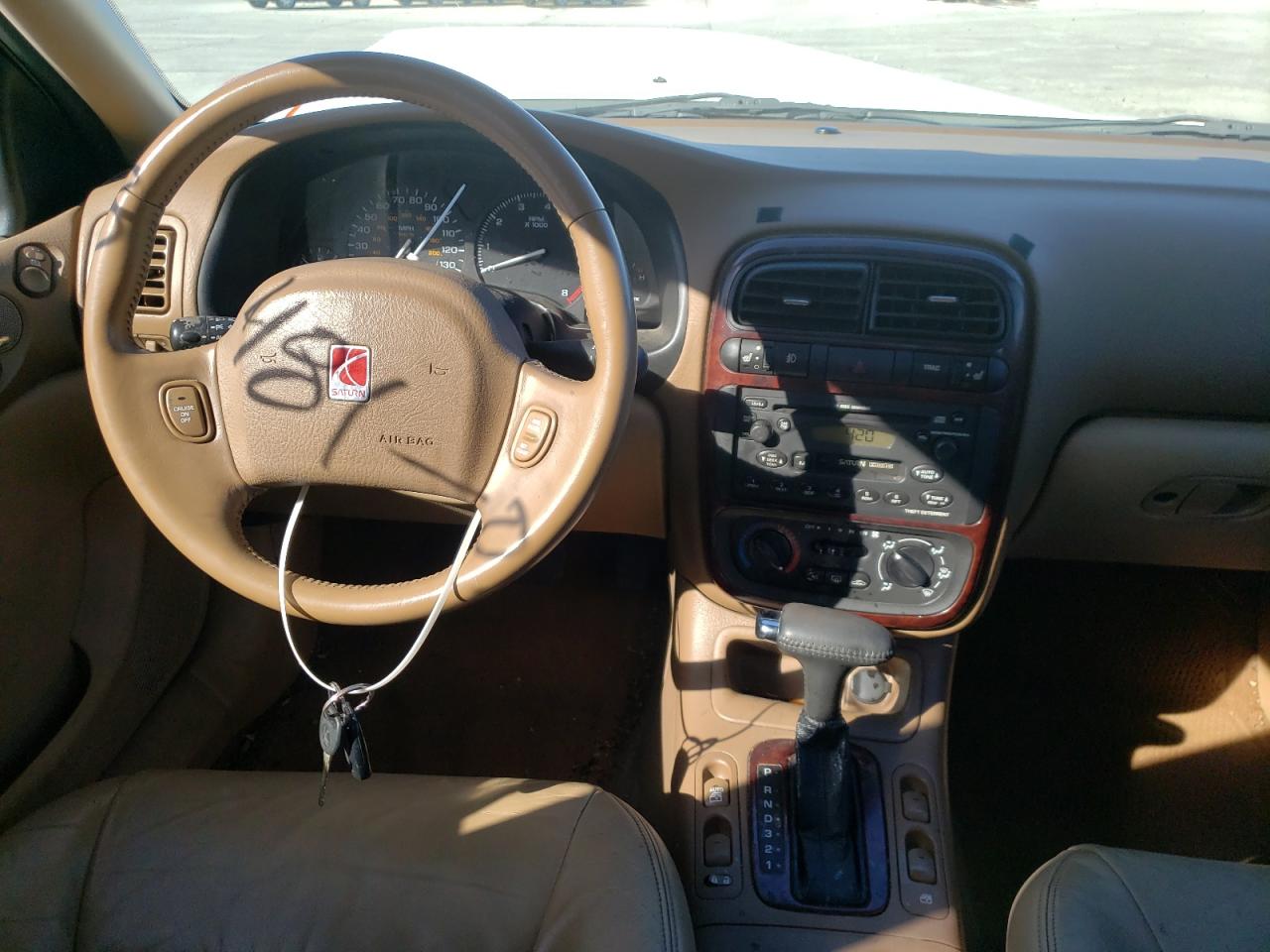 Photo 9 from auction – 2002 SATURN L300 with VIN 1G8JW54RX2Y529365