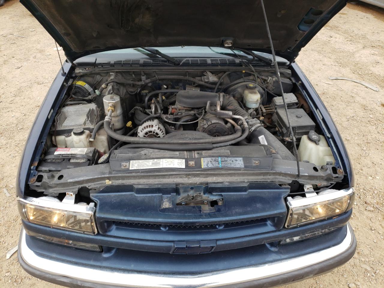 Photo 7 from auction – 2002 CHEVROLET S10 with VIN 1GCCS14W428129388