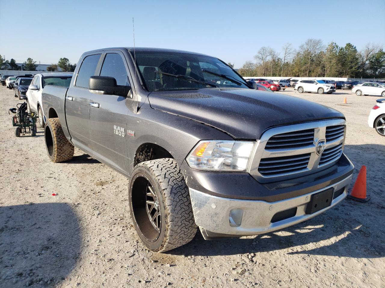 RAM 1500 SLT 2016 with VIN 1C6RR6LT9GS127826 - Photo from auction
