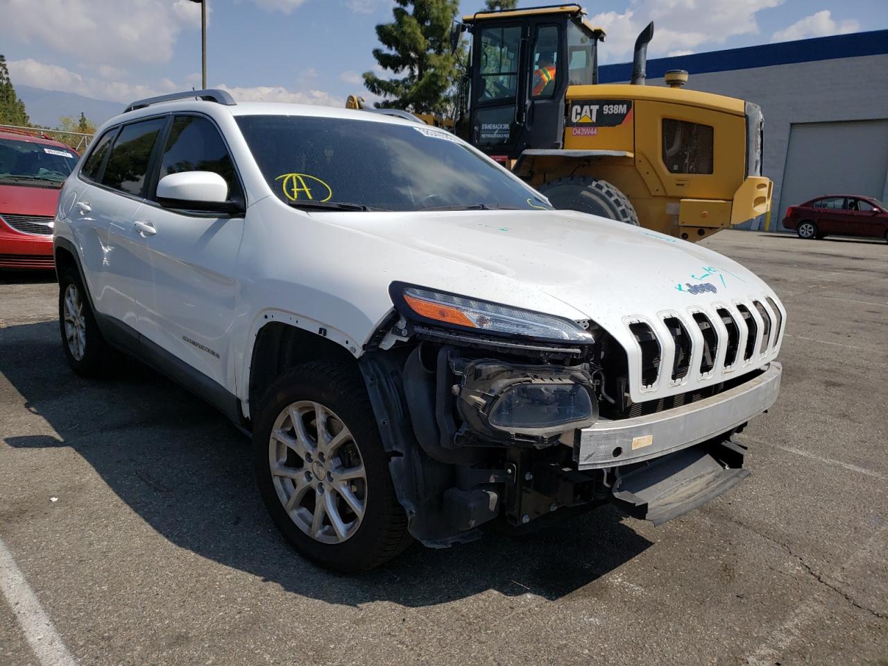 JEEP CHEROKEE L 2015 with VIN 1C4PJLCS0FW643349 - Photo from auction