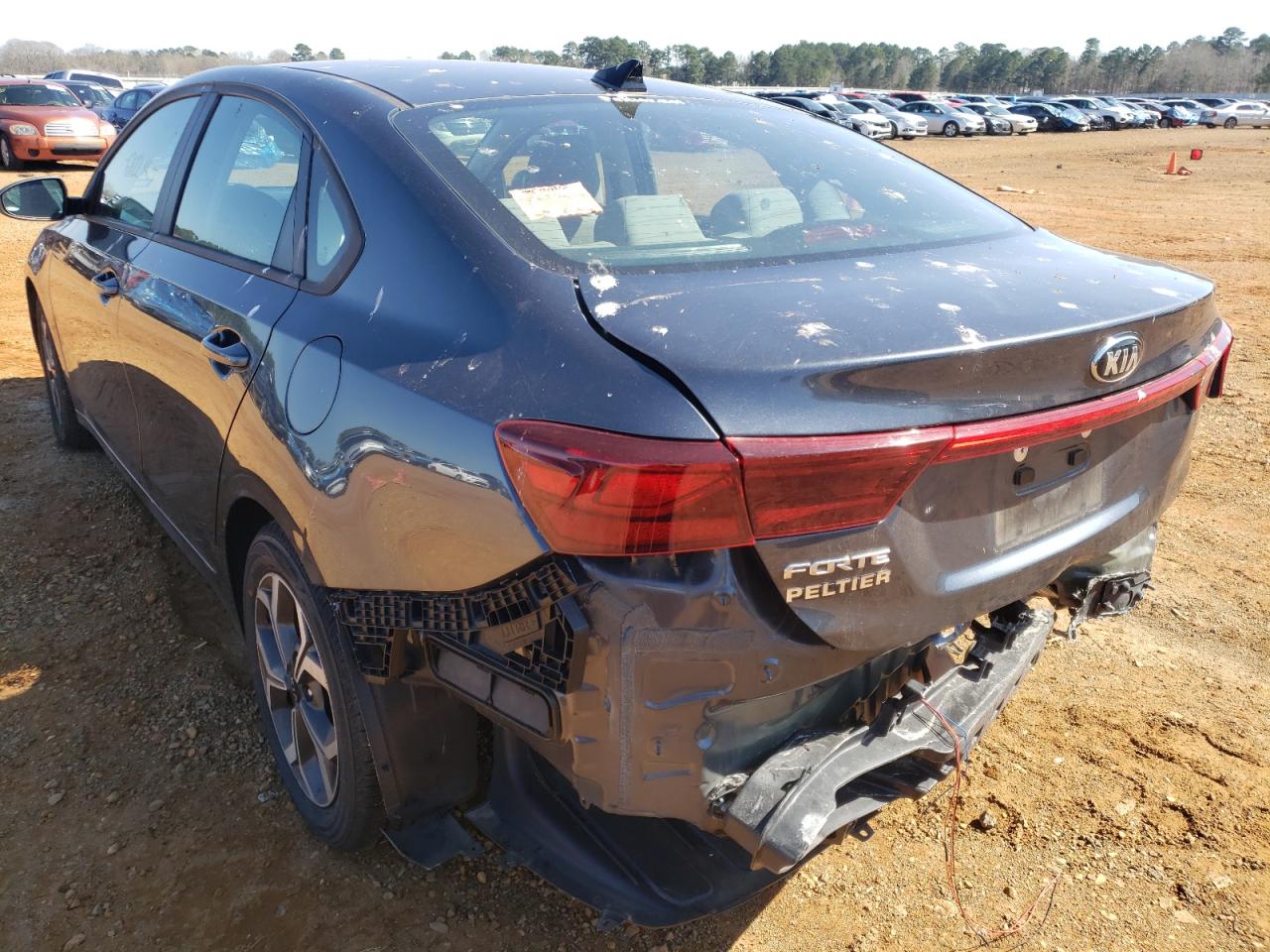 Photo 3 from auction – 2019 KIA FORTE FE with VIN 3KPF24AD7KE070716