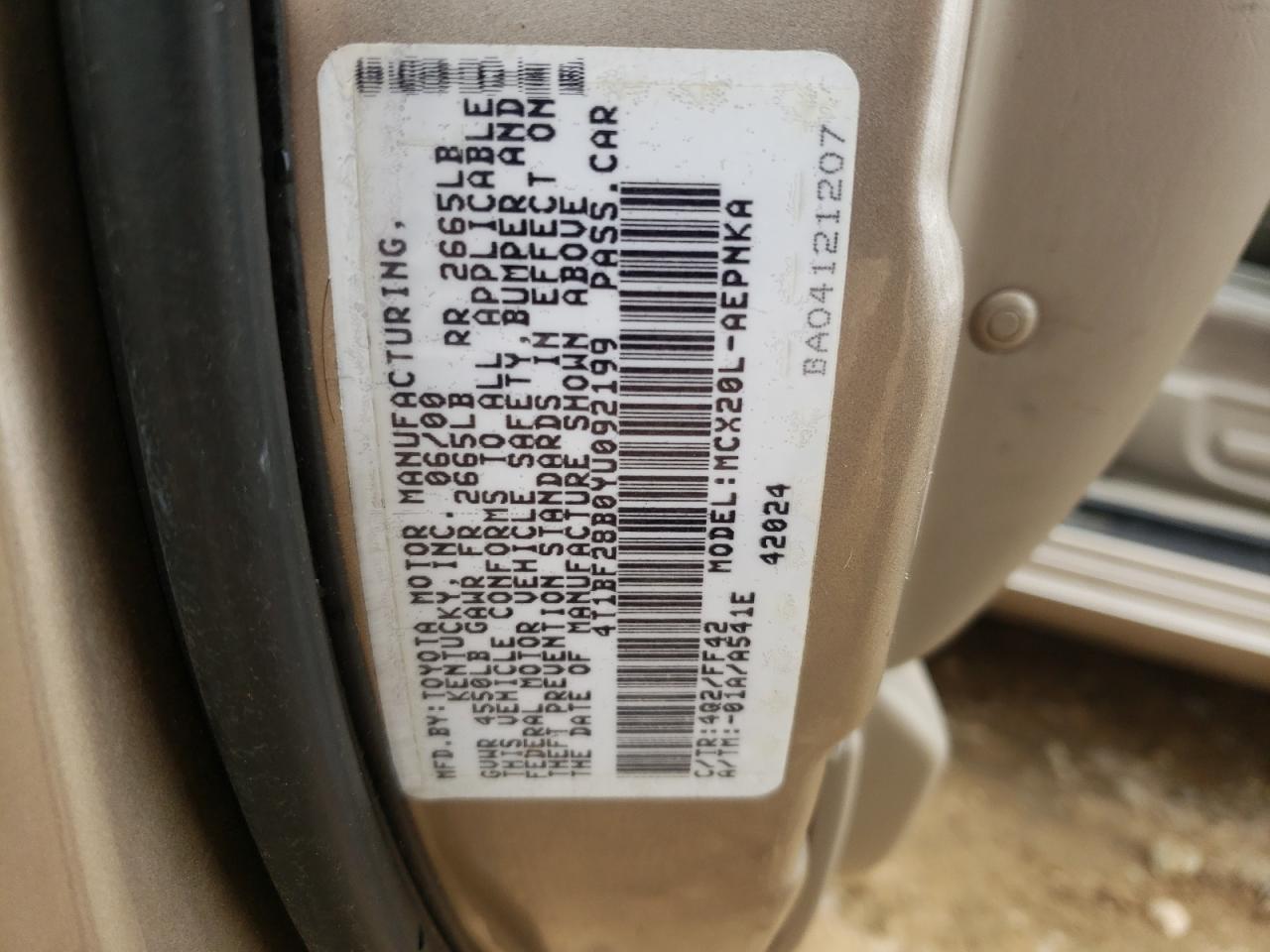 Photo 10 from auction – 2000 TOYOTA AVALON XL with VIN 4T1BF28B0YU092199