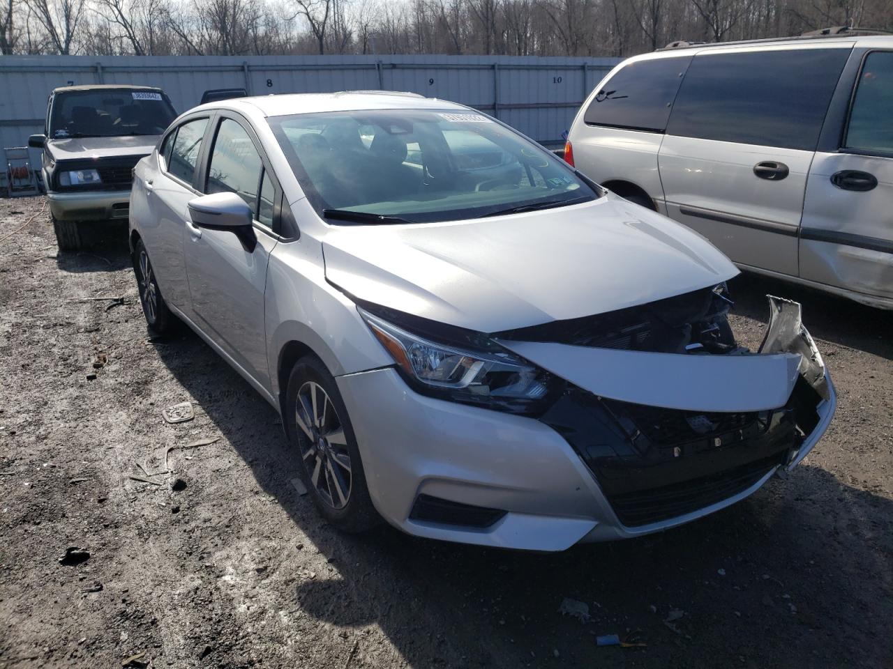 NISSAN VERSA SV 2020 with VIN 3N1CN8EV1LL901082 - Photo from auction