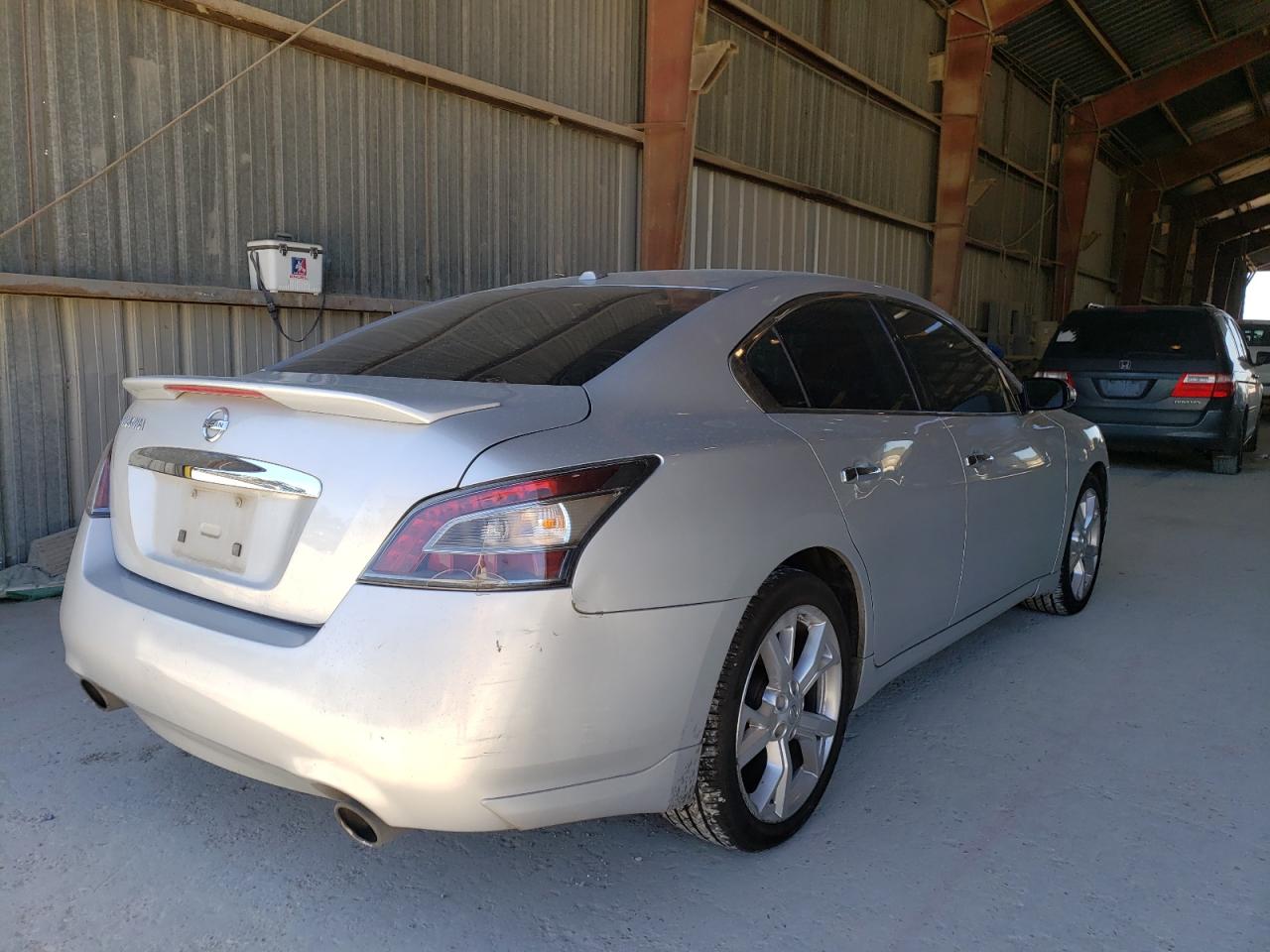 Photo 4 from auction – 2012 NISSAN MAXIMA S with VIN 1N4AA5AP8CC812567