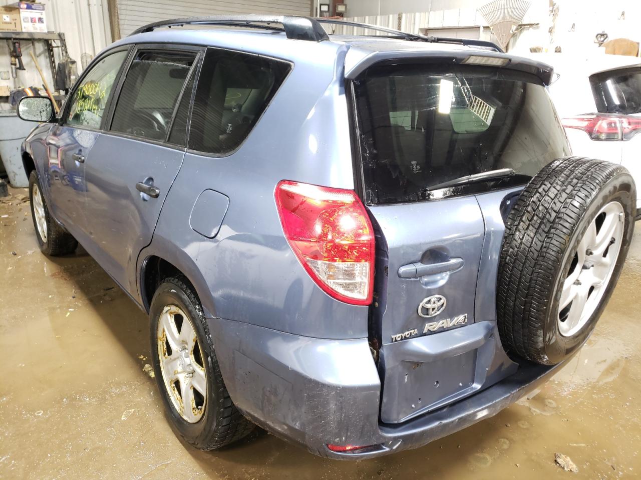 Photo 3 from auction – 2006 TOYOTA RAV4 with VIN JTMZD33V765024232
