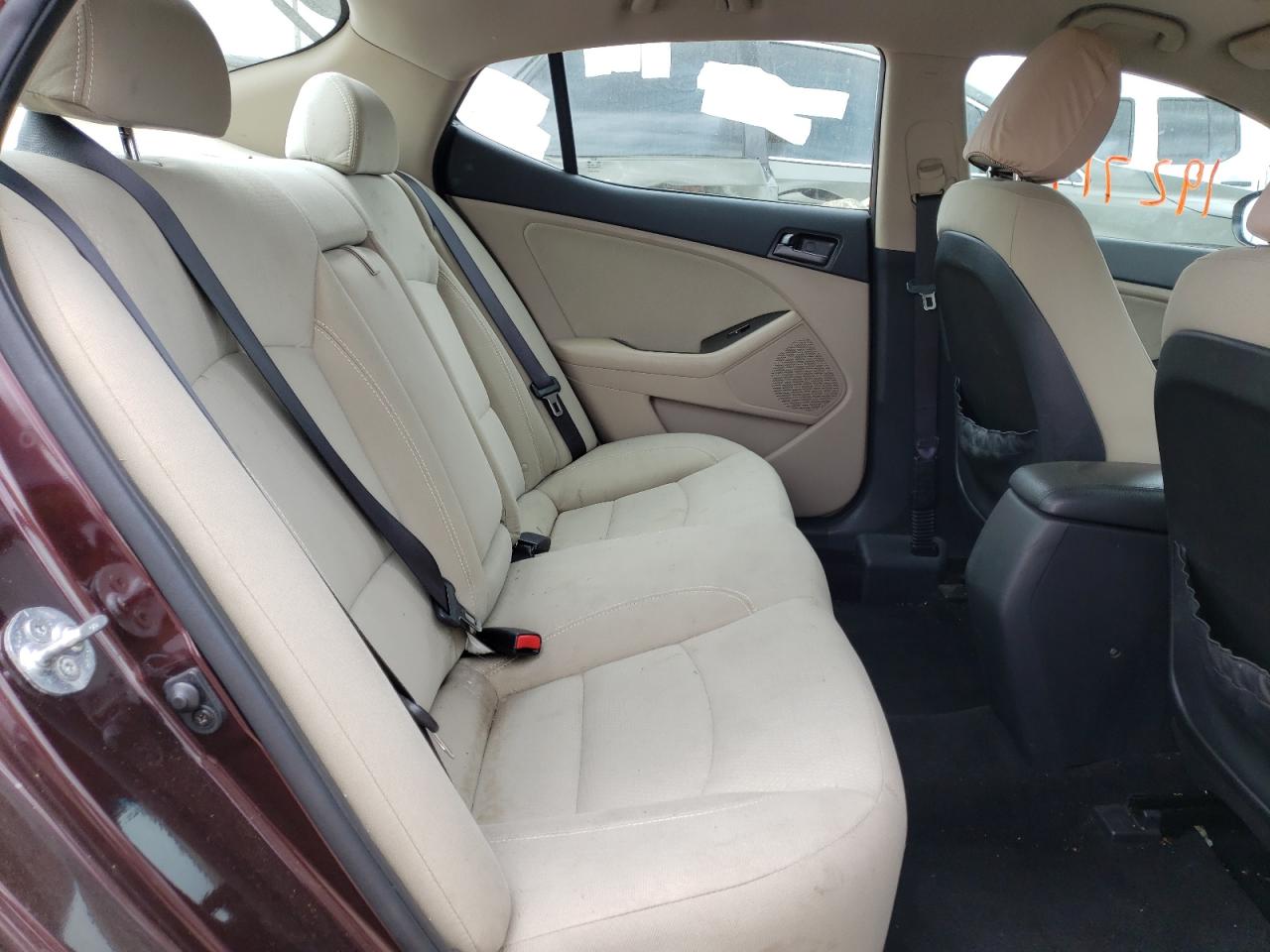 Photo 5 from auction – 2012 KIA OPTIMA LX with VIN 5XXGM4A71CG020251