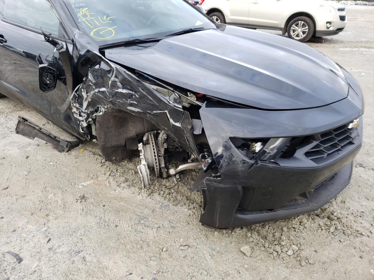 Photo 9 from auction – 2021 CHEVROLET CAMARO LS with VIN 1G1FB1RX3M0111280