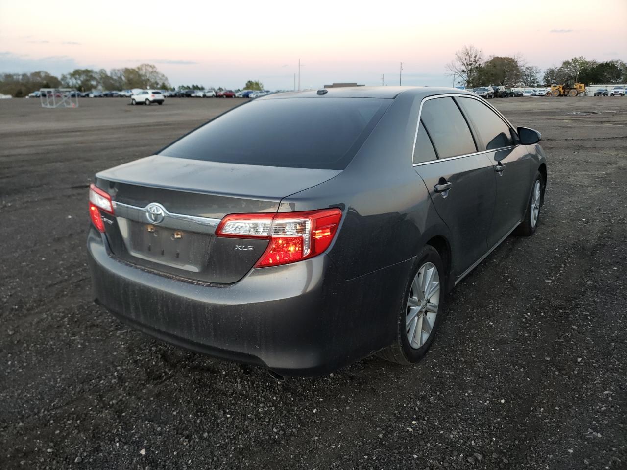 Photo 4 from auction – 2012 TOYOTA CAMRY BASE with VIN 4T1BF1FK1CU017551