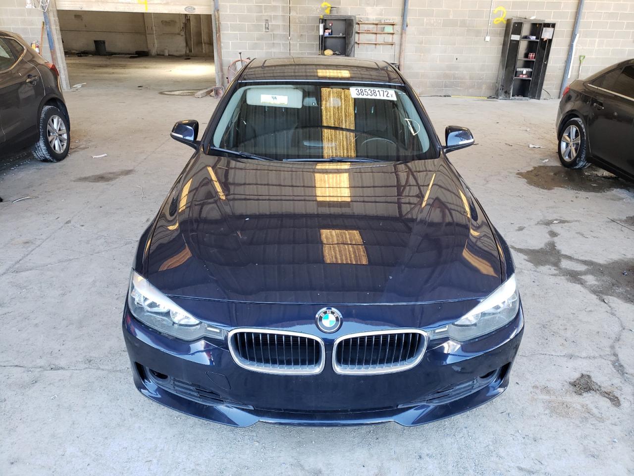 Photo 9 from auction – 2013 BMW 328 I with VIN WBA3A5C52DF600162