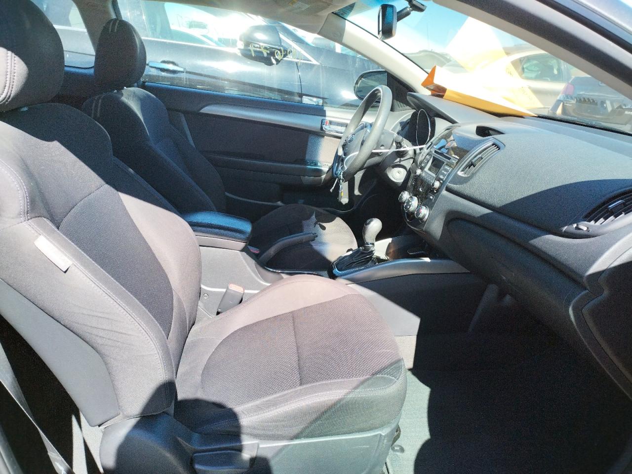 Photo 5 from auction – 2013 KIA FORTE EX with VIN KNAFU6A25D5709336