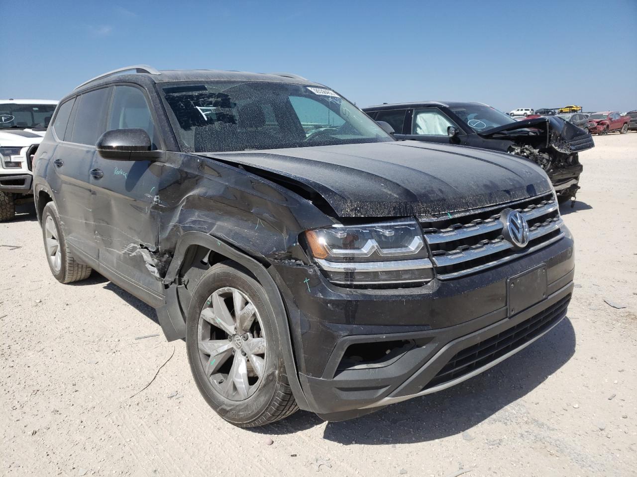VOLKSWAGEN ATLAS S 2018 with VIN 1V2AR2CA4JC545269 - Photo from auction