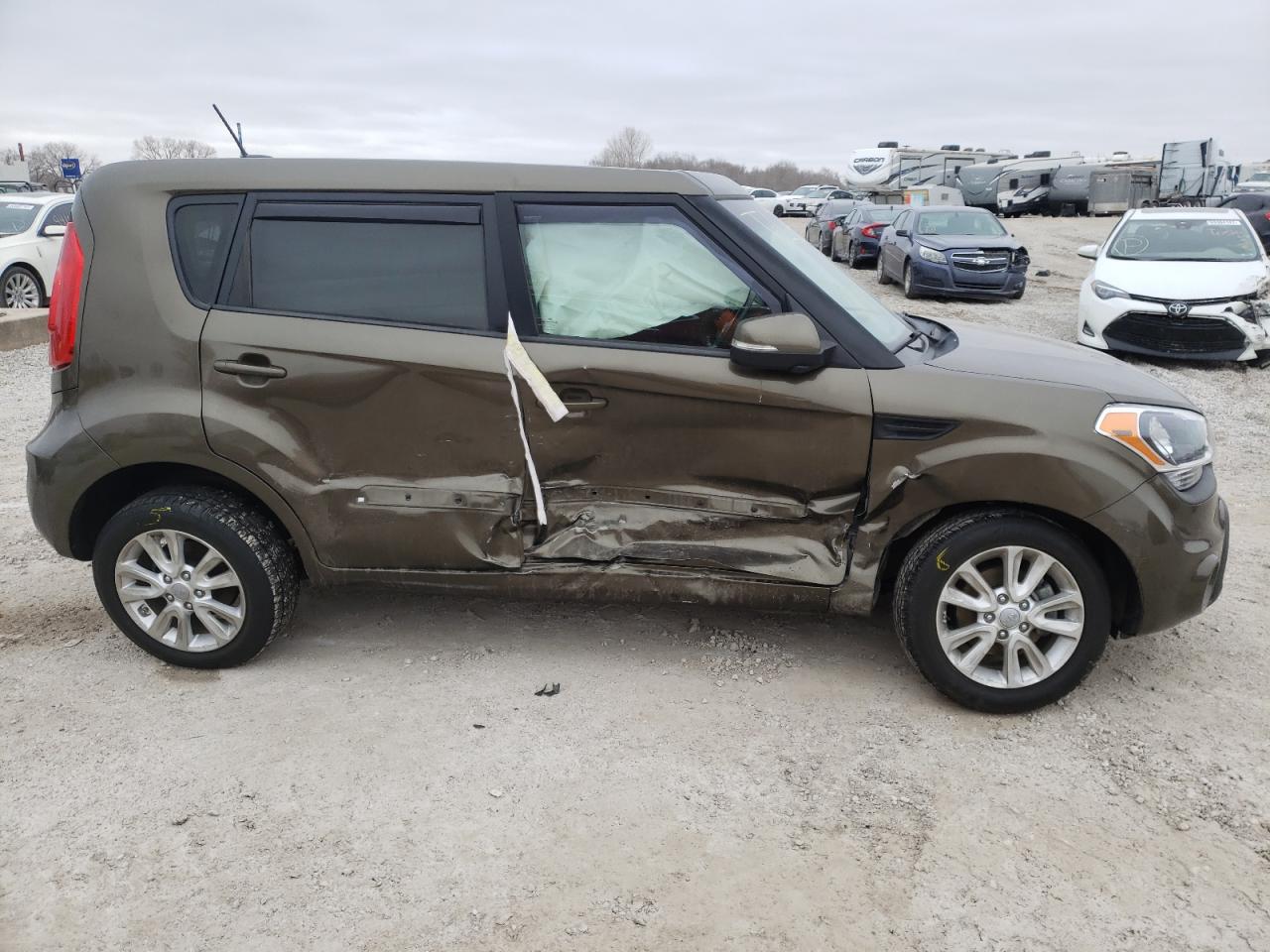 Photo 9 from auction – 2013 KIA SOUL + with VIN KNDJT2A6XD7553486