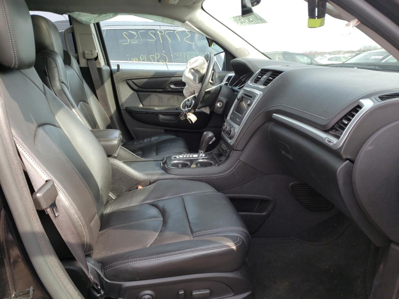 Photo 5 from auction – 2014 GMC ACADIA SLT with VIN 1GKKVRKD5EJ186090