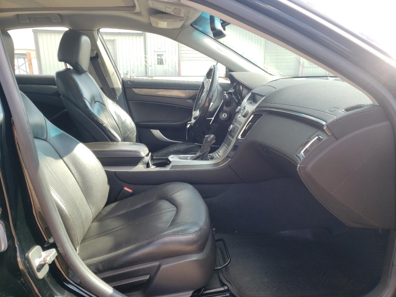 Photo 5 from auction – 2009 CADILLAC CTS with VIN 1G6DF577X90164713