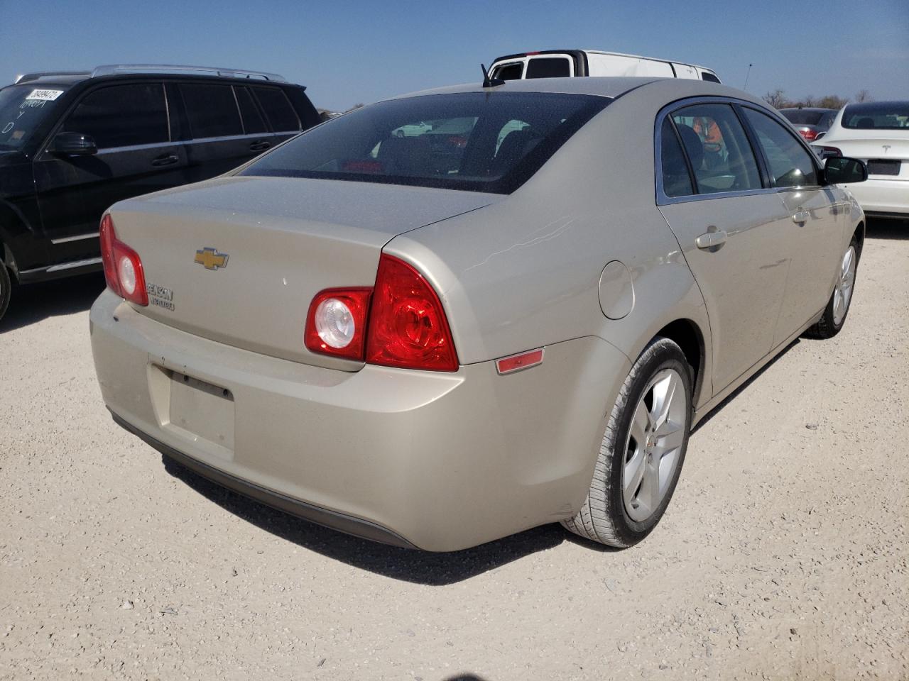 Photo 4 from auction – 2011 CHEVROLET MALIBU LS with VIN 1G1ZB5E16BF396217