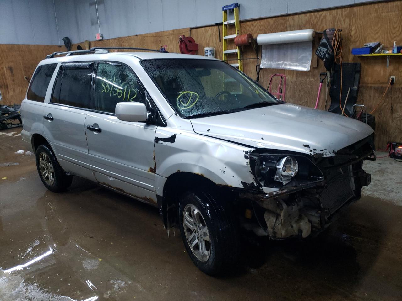 HONDA PILOT EXL 2003 z numerem VIN 2HKYF18593H535889 - Zdjęcie z aukcji