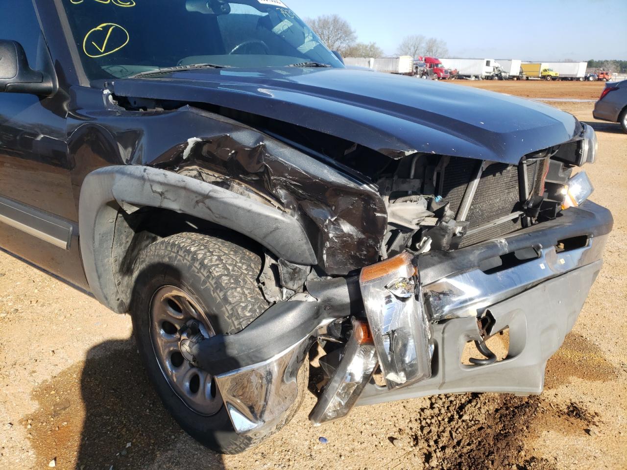 Photo 9 from auction – 2004 CHEVROLET AVALANCHE with VIN 3GNEC12T44G327939