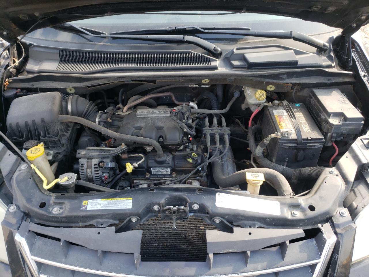 Photo 7 from auction – 2010 CHRYSLER TOWN & COU with VIN 2A4RR5D15AR260571