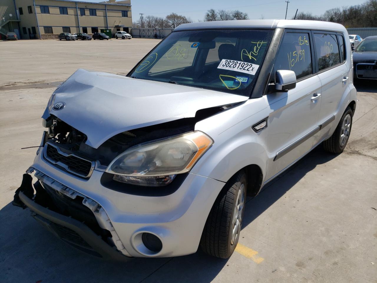 Photo 2 from auction – 2013 KIA SOUL with VIN KNDJT2A56D7764109