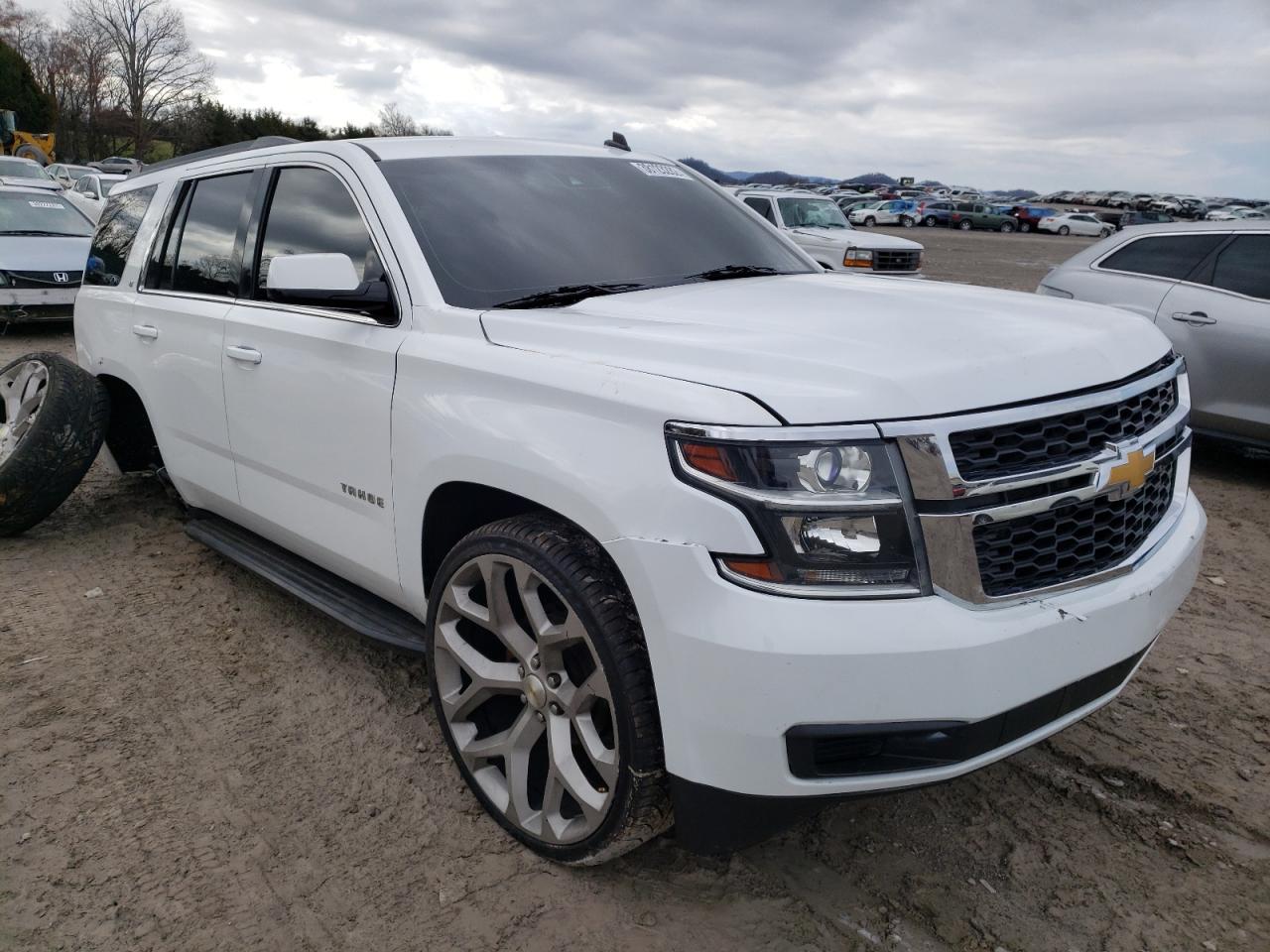 CHEVROLET TAHOE C150 2015 with VIN 1GNSCBKC8FR122491 - Photo from auction