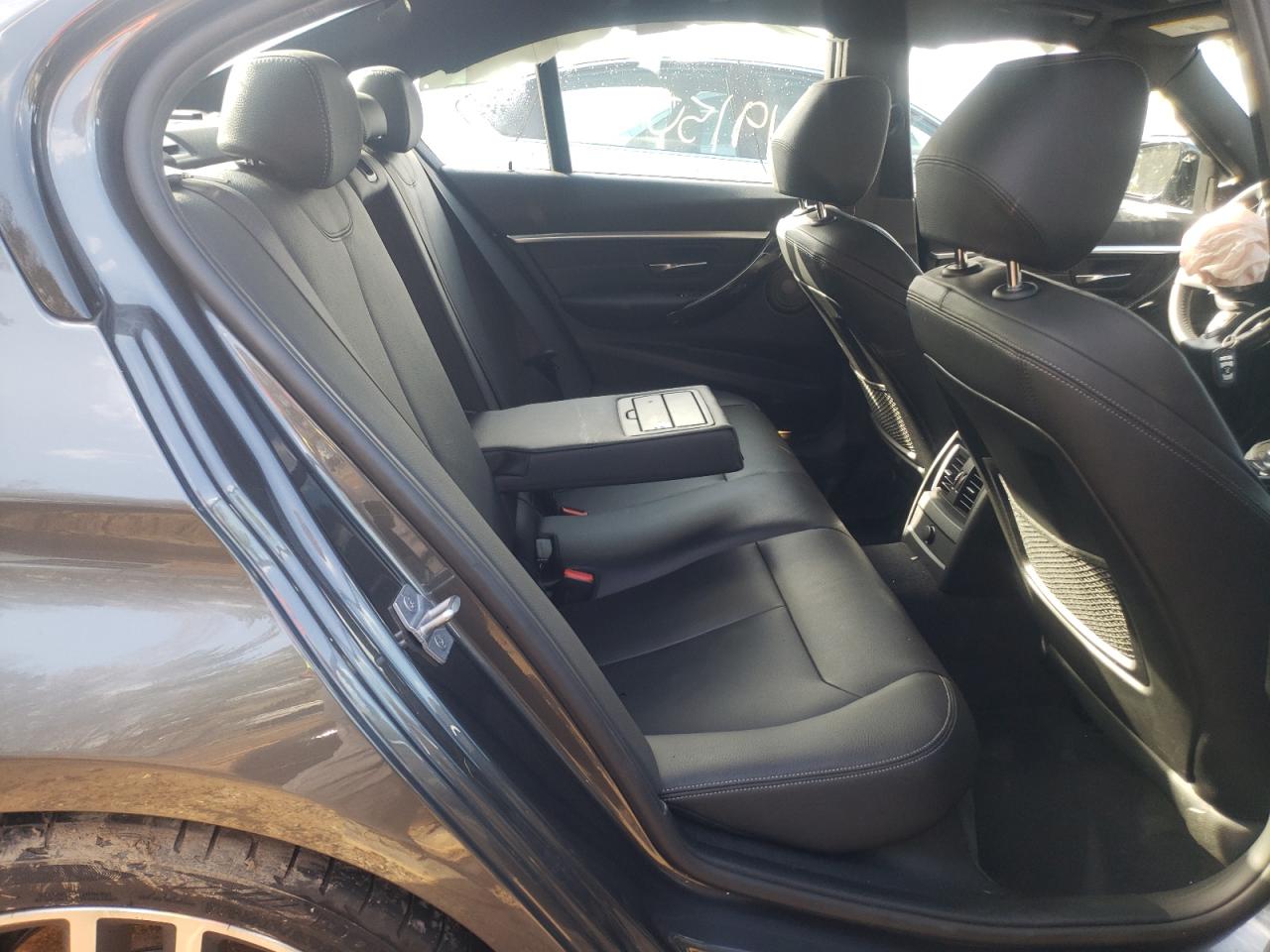 Photo 6 from auction – 2018 BMW 340 I with VIN WBA8B3C53JK384946