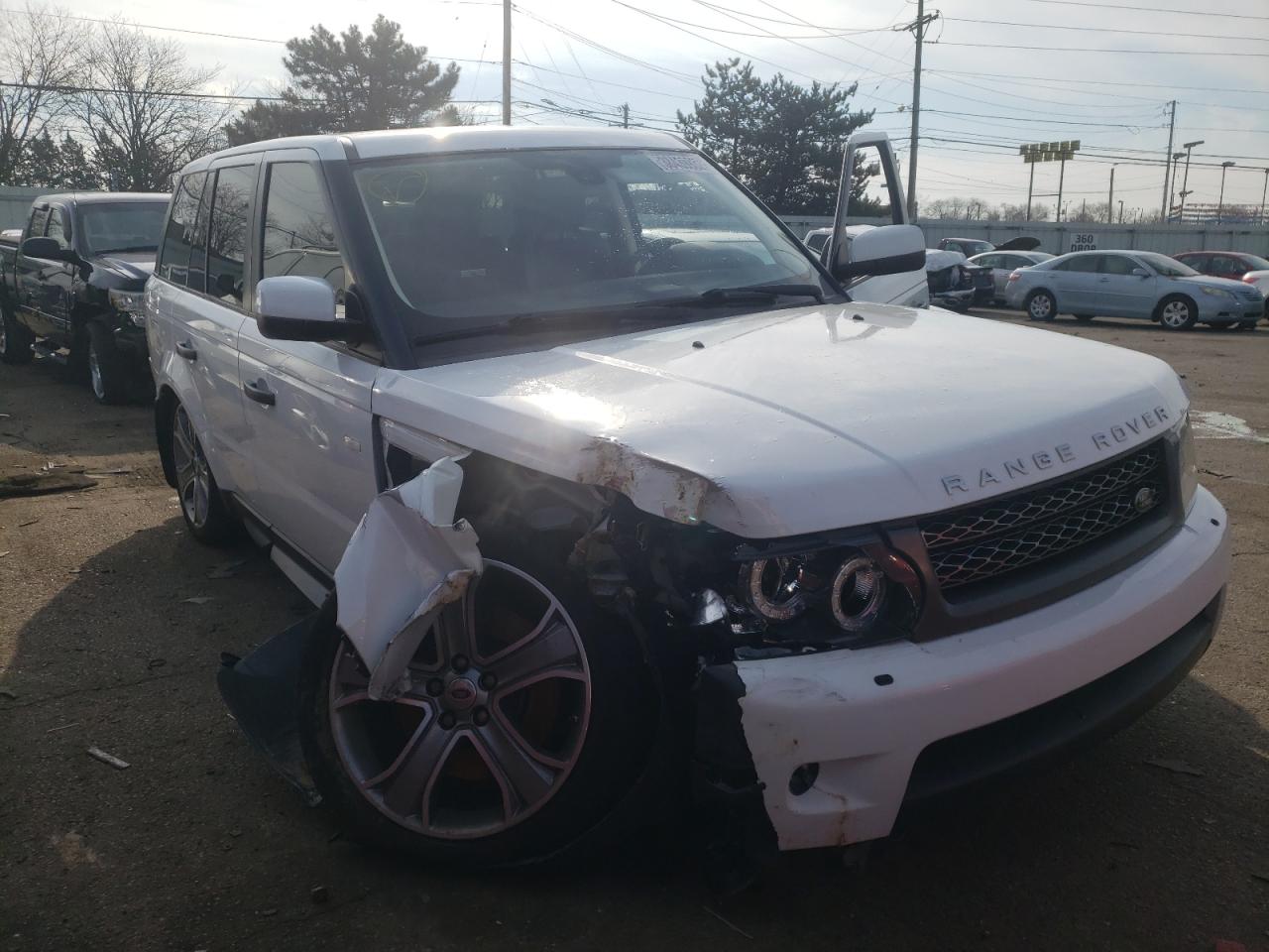 LAND ROVER RANGE ROVE 2011 with VIN SALSF2D46BA285258 - Photo from auction