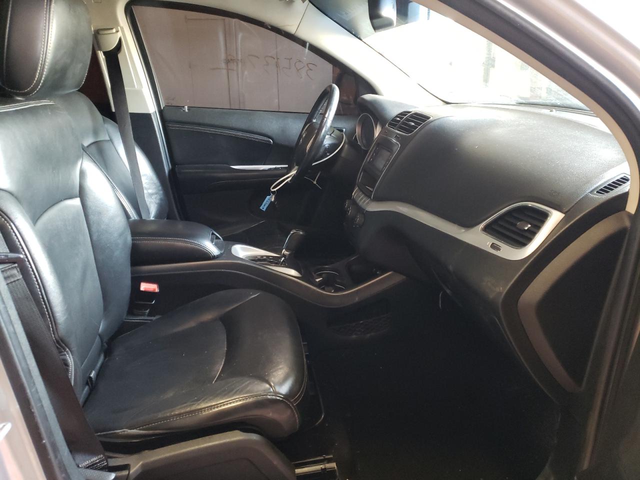 Photo 5 from auction – 2011 DODGE JOURNEY R/ with VIN 3D4PH6FG5BT548583
