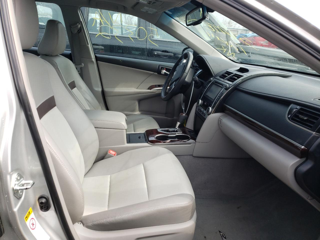 Photo 5 from auction – 2012 TOYOTA CAMRY BASE with VIN 4T4BF1FK4CR161147