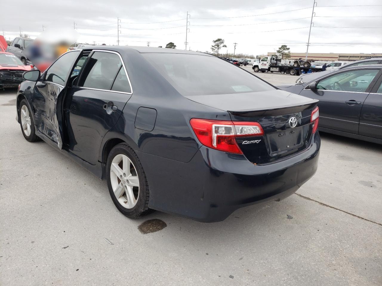 Photo 3 from auction – 2014 TOYOTA CAMRY L with VIN 4T1BF1FK2EU302018