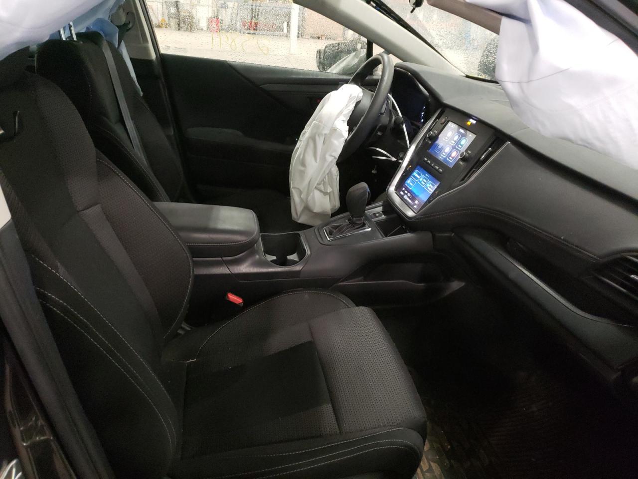 Photo 5 from auction – 2021 SUBARU OUTBACK with VIN 4S4BTAAC1M3105371