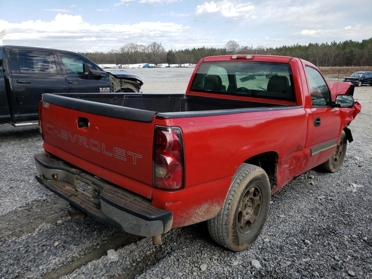 Photo 4 from auction – 2004 CHEVROLET SILVERADO with VIN 1GCEC14V84Z155731