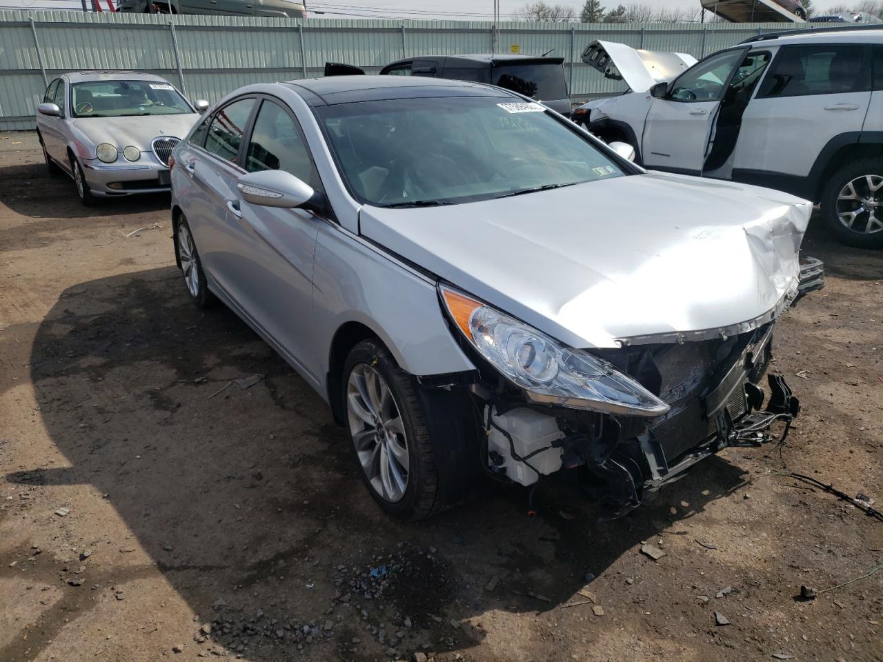 HYUNDAI SONATA SE 2012 with VIN 5NPEC4AB0CH385457 - Photo from auction