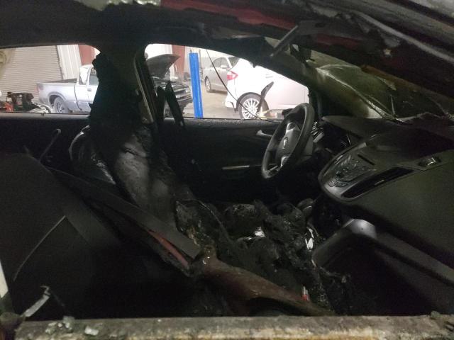 صورة رقم 5 من المزاد - 2014 FORD ESCAPE SE مع VIN 1FMCU9GX4EUE38461