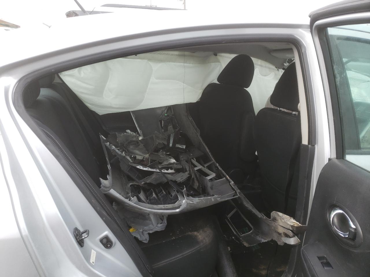Photo 6 from auction – 2017 NISSAN VERSA S with VIN 3N1CN7AP2HL855853