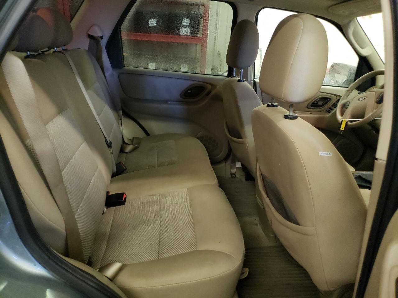 Photo 6 from auction – 2004 FORD ESCAPE with VIN 1FMCU93175KD14309