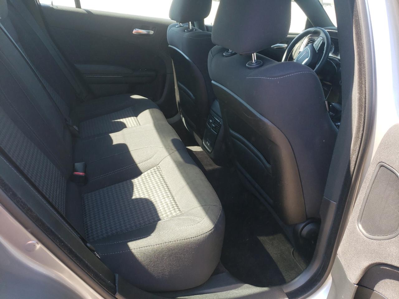 Photo 6 from auction – 2018 DODGE CHARGER SX with VIN 2C3CDXHG2JH192213