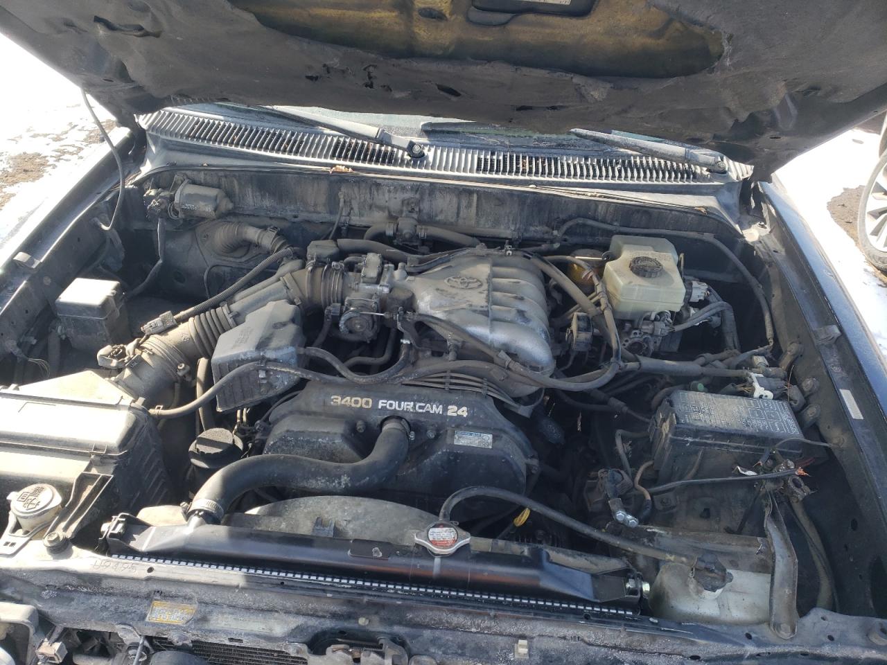 Photo 7 from auction – 2001 TOYOTA 4RUNNER SR with VIN JT3GN86R310217553